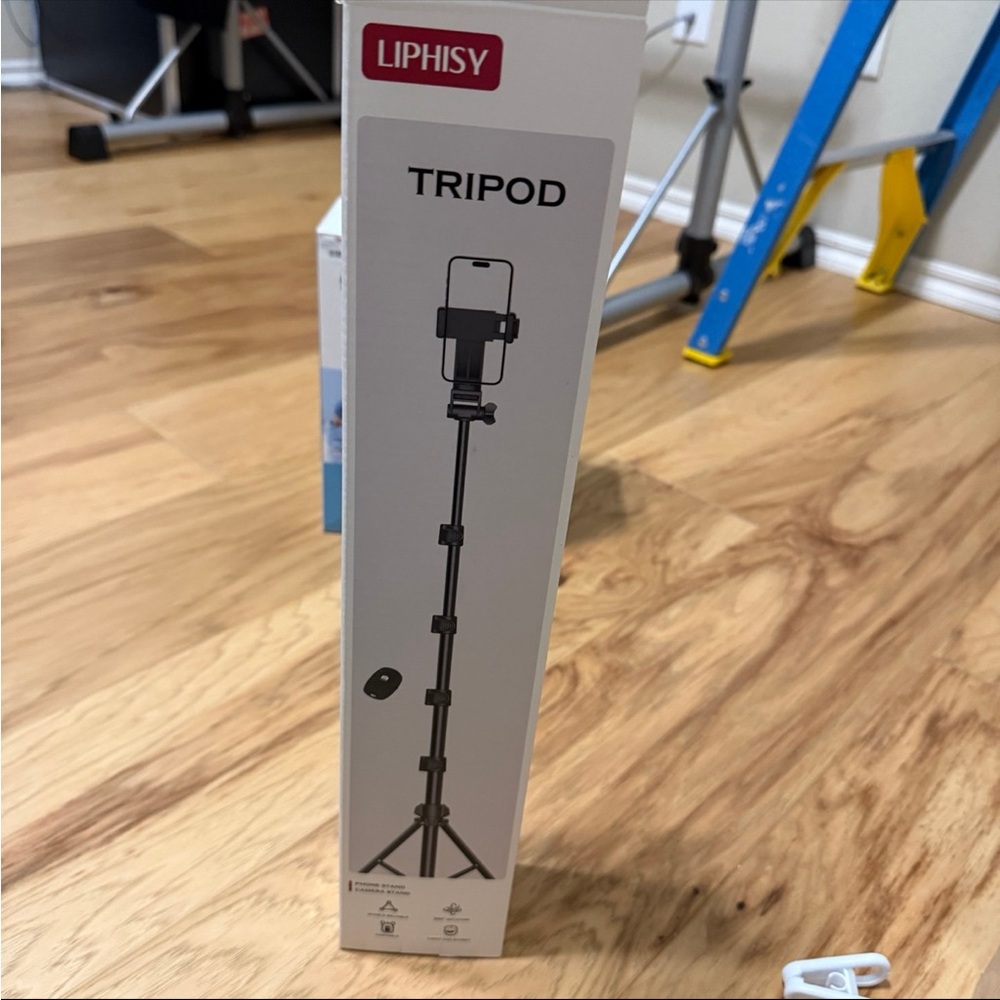 Black Tripod for Versatile Photography